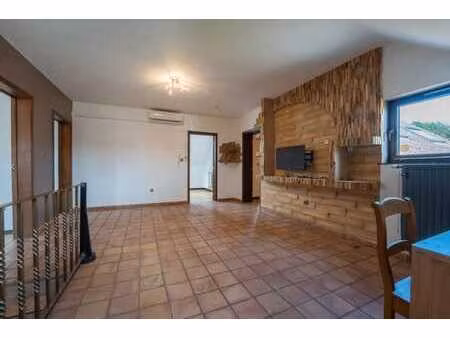 bel et grand appartement 2 chambres proche de toutes les com