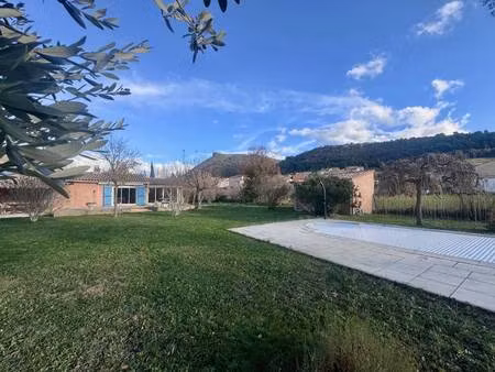 maison de plain-pied à vendre