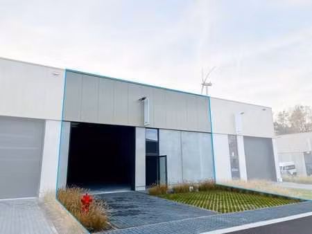 unité pme neuve de 210 m² à proximité de l’e314