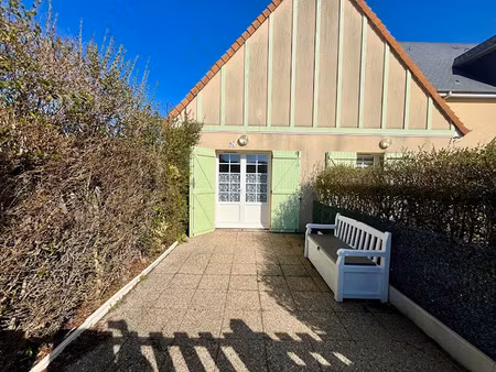 location meublée maison 3 pièces 30.9 m² à courseulles-sur-mer (14470)  685 €