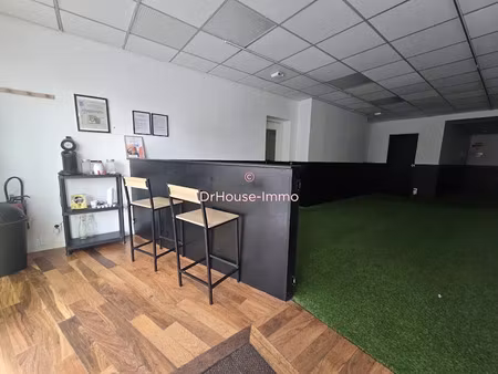 location locaux professionnels 3 pièces 112 m² à nieppe (59850)  1 075 €