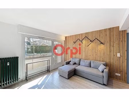 location appartement  52.7 m² t-3 à saint-julien-en-genevois  1 290 €