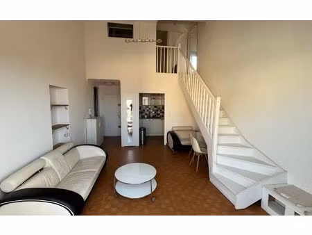 location appartement  42.35 m² t-2 à toulon  755 €