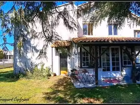 vente maison à ceaux-en-couhé (86700) : à vendre / 150m² ceaux-en-couhé