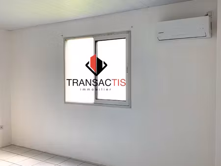 immeuble de quatre appartements à cayenne