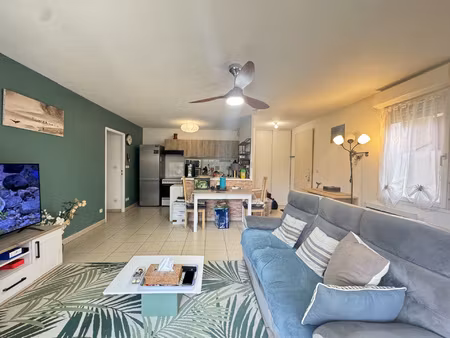 appartement t3 de 62 m2 avec 10 m2 de terrasse et 43 m2 de j