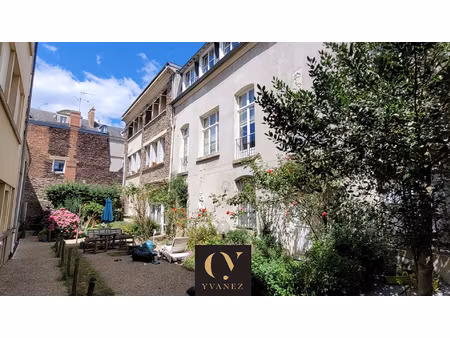 particulier ou investisseur 7 chambres et 3 studios  sur un