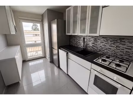 appartement 4 pièce(s) de 69 29m2 à yerres