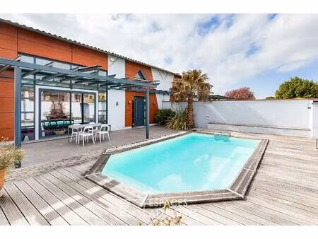 maison contemporaine d'exception à castelginest