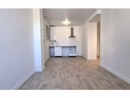 location appartement  38.72 m² t-2 à chennevières-sur-marne  850 €