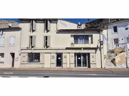 immeuble mixte avec local commercial emplacement premium f