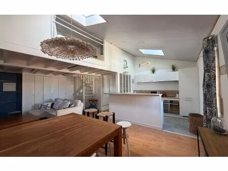 location appartement  64.22 m² t-2 à la rochelle  930 €