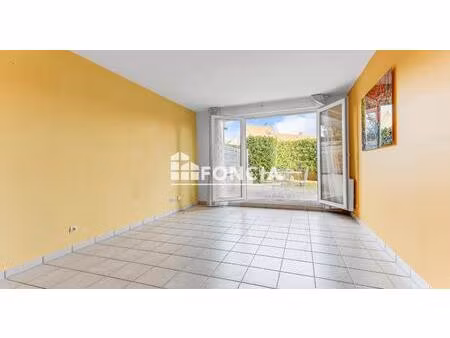 quartier résidentiel le clos alice à morangis  grand 2 pièce de 52 m² en rdchaussée avec 7