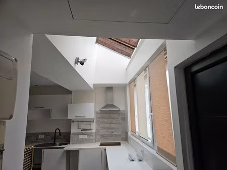 rez-de-jardin 48m² de standing avec terrasse et jardinet – l’étrat