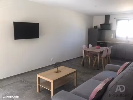 appartement 3 pièces 60 m²