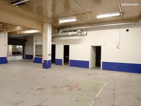 local d’activité 220m²- parking saemes porte d’orléans – 14ème arrondissement de paris