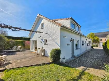 ecole allemande et américaine - villa 3ch. + 2 bureaux