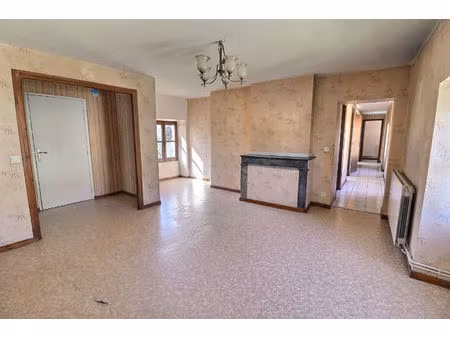 appartement 3 pièces à vendre à figeac