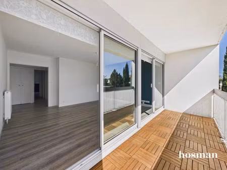 4 pièces de 81 m² avec ascenseur balcon plein sud et parking souterrain - rue bonnaous  le