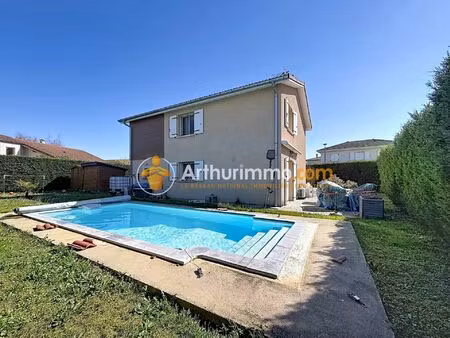 vente maison 6 pièces 115 m2 à bourgoin-jallieu