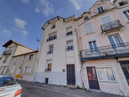 immeuble 4 aprt contrexeville