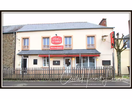 centre-ville de pleine-fougères - immeuble en pierre à restaurer 100 m². possibilité comme