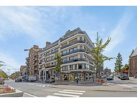 instapklaar appartement met 2 slaapkamers te roeselare.