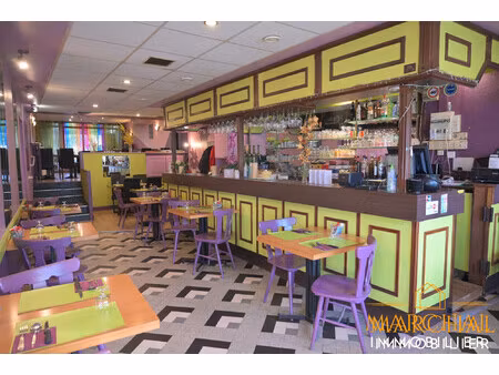 restaurant avec appartement – emplacement n°1 à château-sal