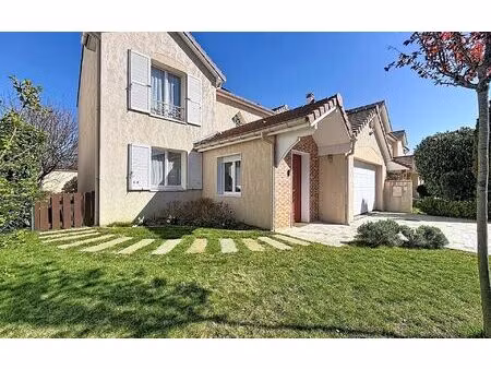 maison guyancourt 126 m² t-5 à vendre  624 750 €