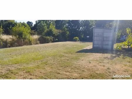 terrain à neuillay les bois 36500