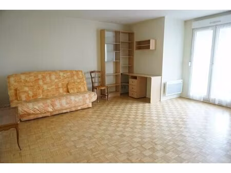 f2-place de parking-19 rue professeur sisley lyon 3