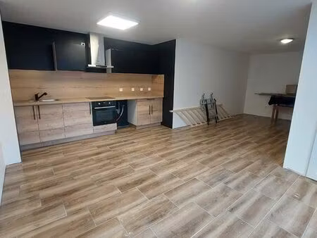 maison à vic sur aisne