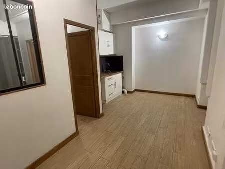 t2 en plein centre de maintenon