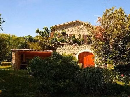 maison mitoyenne f4  garage  jardin