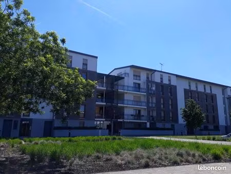 appartement 3 pièces 69 m²