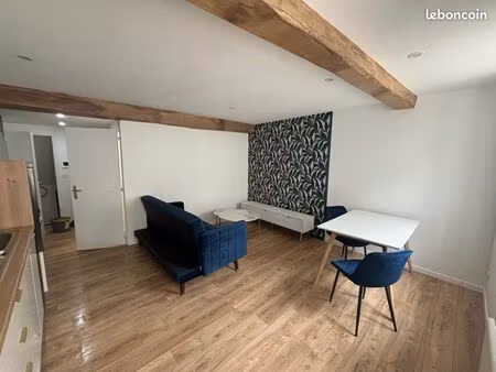 t2 meublé - disponible immédiatement