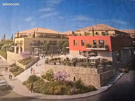 appartement t2  44m2 avec grande terrasse