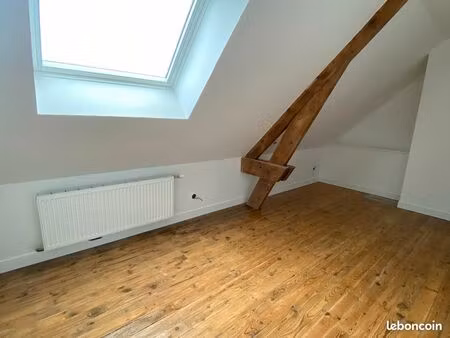 maison 7 pièces 100 m²