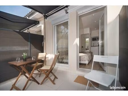 créteil – appartement meublé neuf de 12 m2 avec terrasse de 7 5 m2 sur jardin  tout compri