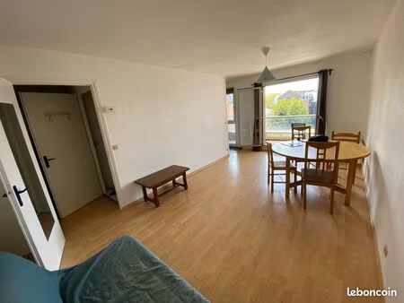 f1 emplacement idéal pour étudiants