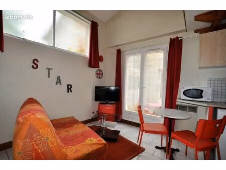 sturio avec mezzanine et courette