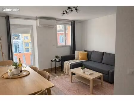 t3 meublé lumineux avec balcon – 58 m² – centre roquefort-la-bédoule