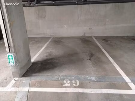 parking à louer