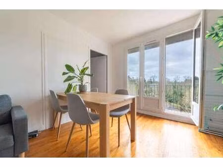 location appartement 4 pièces meublé à nantes pont du cens - petit port (44000) : à louer 