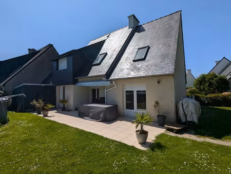 vente maison à lesneven (29260) : à vendre / 140m² lesneven