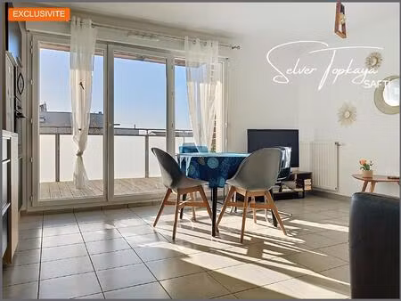 t3 de 56m² à mions avec garage fermé et terrasse