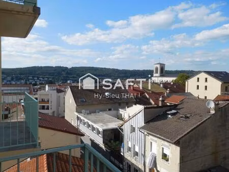 appartement 4 pièces  avec 2 balcons  dans une résidence calme 