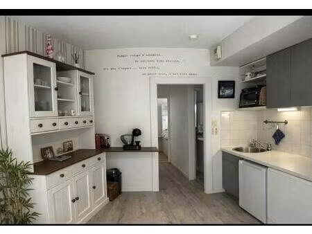 a 100 m de le mer  pied à-terre idéal pour profiter du littoral