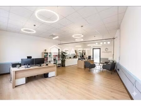 a louer local commercial 73m²