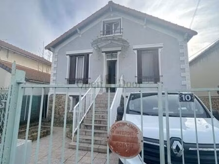 maison à usage commercial